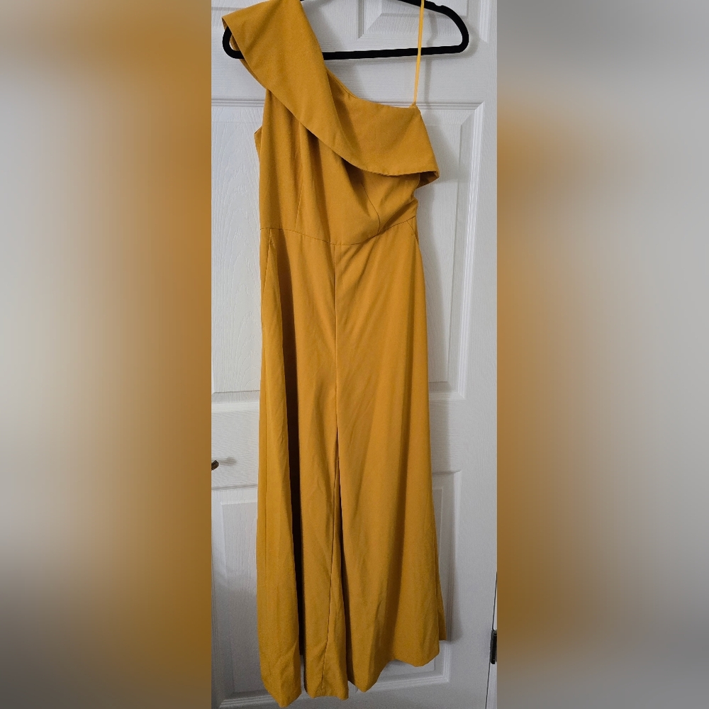 Christian Siriano Elegant Yellow One-Shoulder Jumpsuit - Small